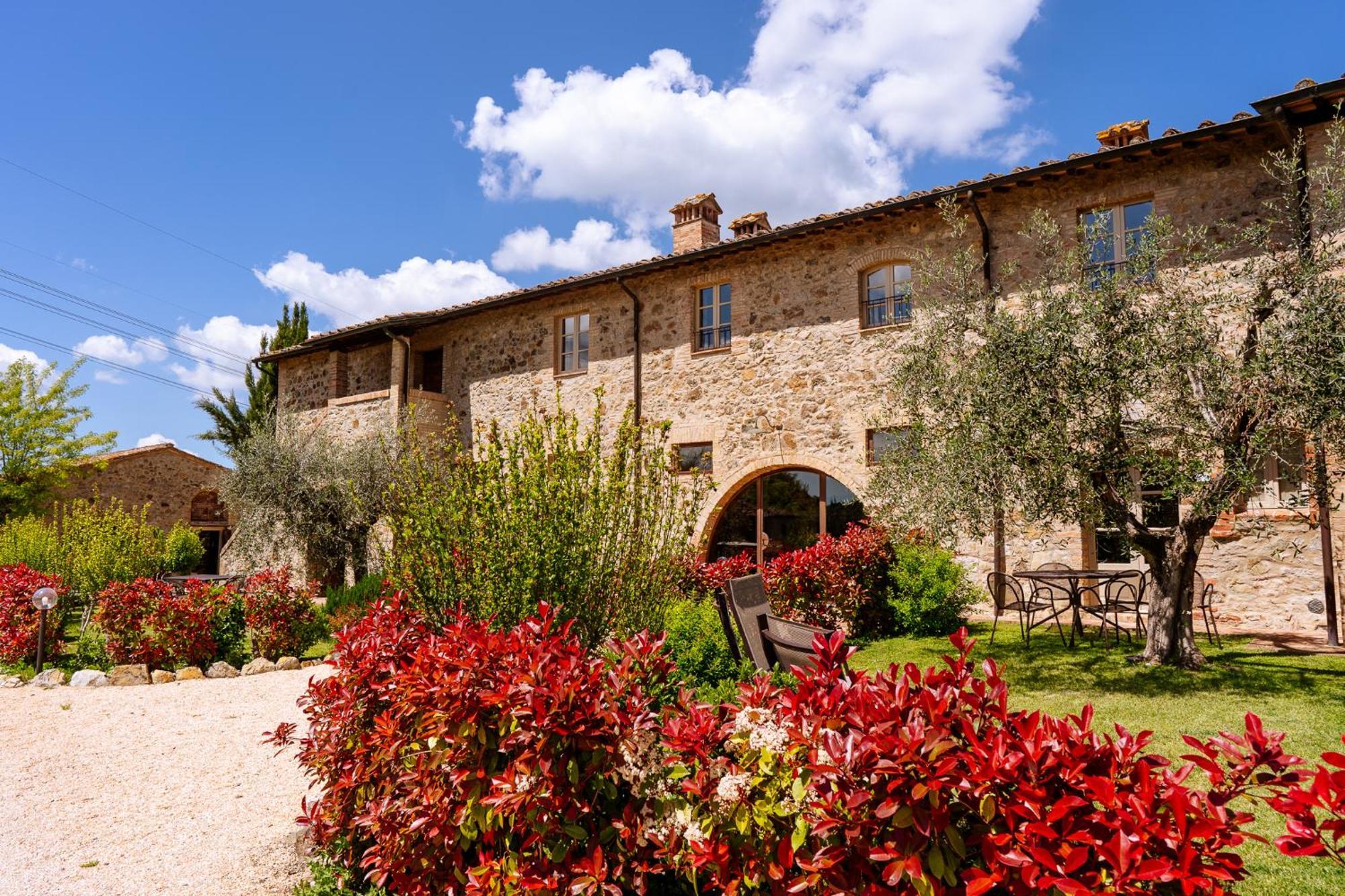 קולה ואל ד'אלזה Villa Le Beringhe - Wine Pool & Relax מראה חיצוני תמונה