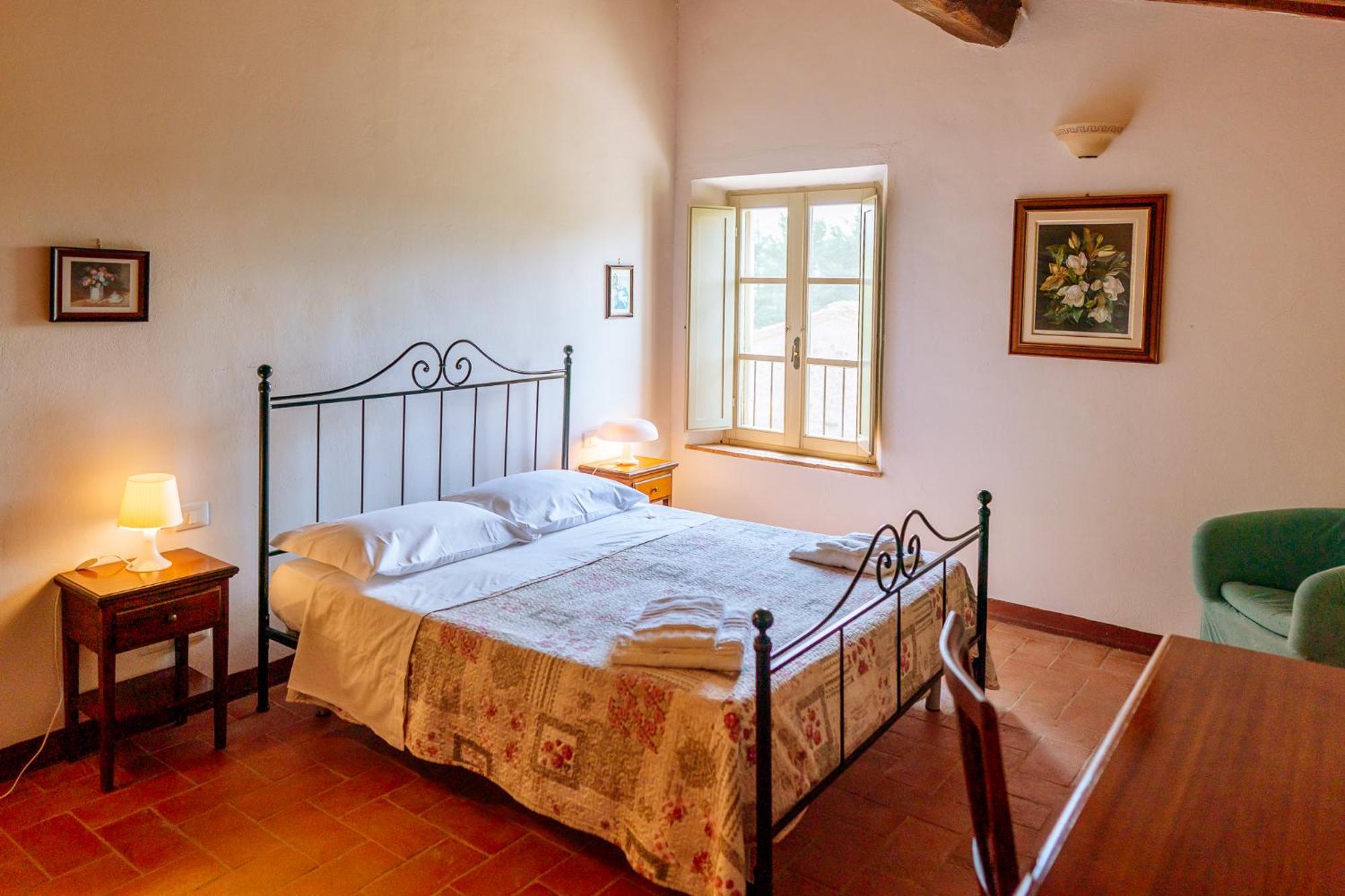 קולה ואל ד'אלזה Villa Le Beringhe - Wine Pool & Relax מראה חיצוני תמונה