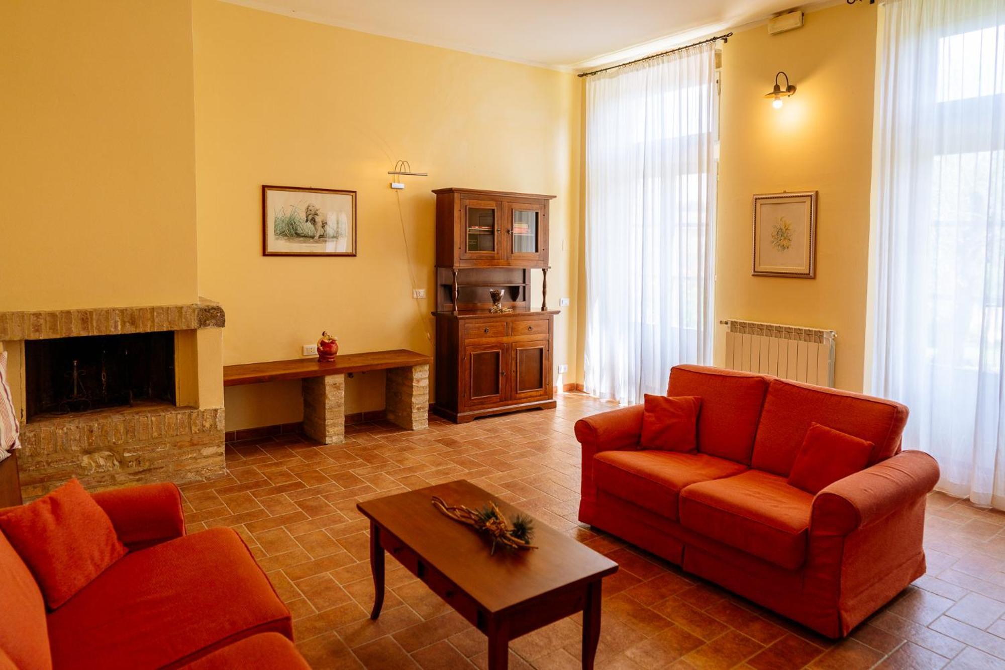 קולה ואל ד'אלזה Villa Le Beringhe - Wine Pool & Relax מראה חיצוני תמונה