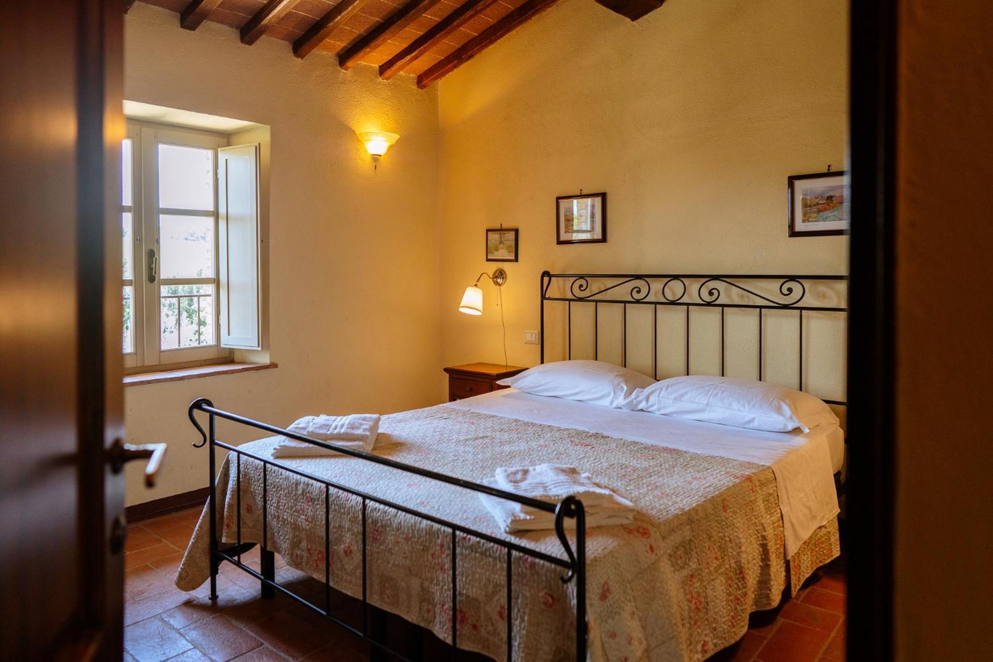 קולה ואל ד'אלזה Villa Le Beringhe - Wine Pool & Relax מראה חיצוני תמונה